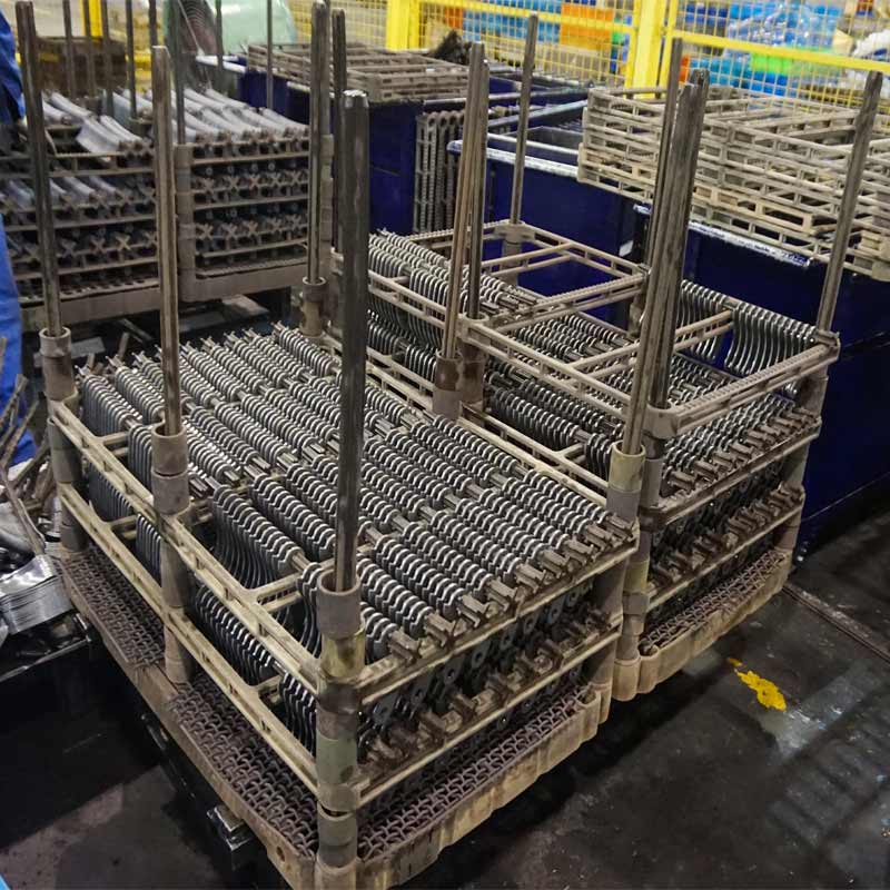 Hva er varmebehandlingsarmaturer til vakuumovner? | FH® av Wuxi Junteng Fanghu Alloy Technology Co., Ltd.