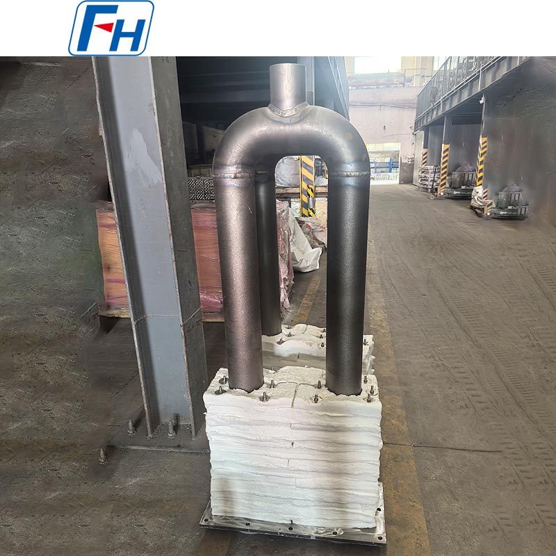 Cr25Ni35 U-formet strålende rør – Ø124 × Ø108 × 1597 mm